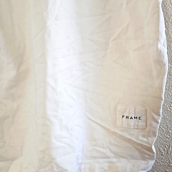 FRAME T-Shirt. - Picture 4 of 5